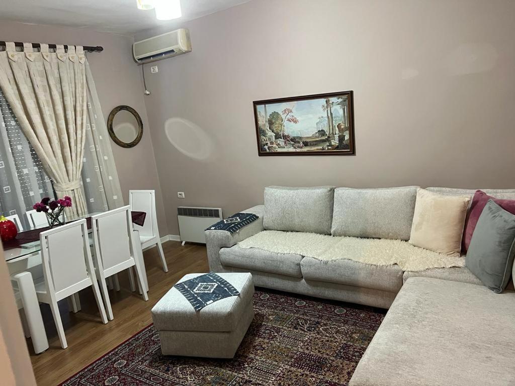Apartmán Blloku Tirana Exteriér fotografie