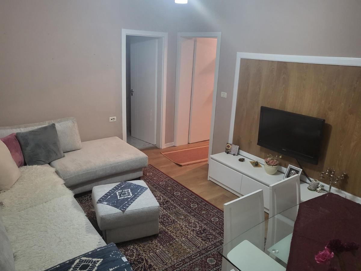 Apartmán Blloku Tirana Exteriér fotografie